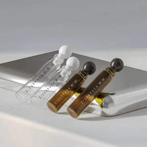 1.5ml 2ml Slim Glass Perfume Bottles with Stopper Refillable Customizable Printing for Aromatherapy Packaging