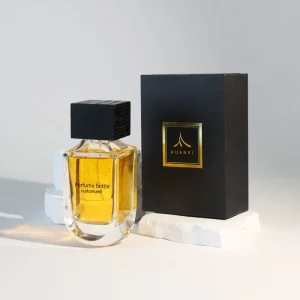 100ml Luxury Customized Matte Finish Clear Glass Perfume Bottle Refillable Leak-Proof Spray Bottle Natural Wood Cap Custom Black