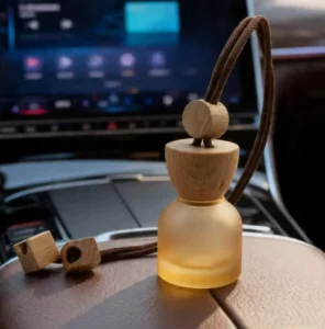 11ml Gradient Color Car Air Freshener Set Refillable Frosted Glass Bottles with Natural Wood Tops