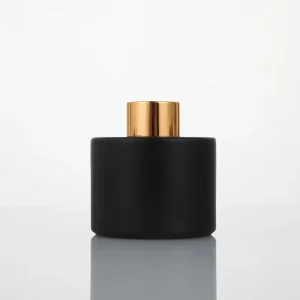 120ml Frosted Matte Custom Color Luxury Reed Diffuser Glass Bottle Aromatherapy Empty Round Crown Cap Sealing