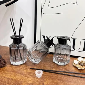 120ml Minimalist Gradient Octagonal Glass Car Diffuser Bottle Non Electric Aromatherapy Home and Car Diffuser with Wooden Sticks