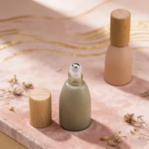 12ml Cone Shaped Glass Roll On Bottle with Bamboo Cap for Essential Oils and Perfume Packaging