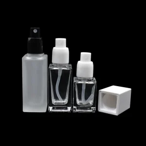 15ml 20ml30ml 40ml Square Glass Perfume Spray Bottles Refillable Cosmetic Glass Bottles with White Pump Heads