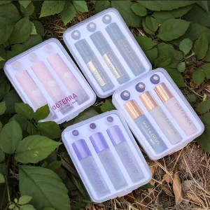 3 Pcs Lot 10ml Mini Roll on Essential Oil Bottles Packing Box Frosted Glass Bottle Empty Perfume Bottle