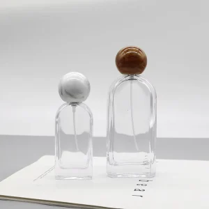 30ml Crystal White Bayonet Flat Perfume Bottle Multi-Color Round Lid Glass Spray Bottle Cosmetic Refill Empty Bottle