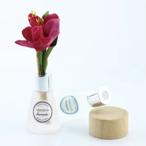 35ml Classic Model Aromatherapy Home Perfume Essential Oil Reed Diffuser Flower Fragrance Air Freshener Low Price for Gift