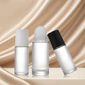 50ml Glass Roll On Bottle for Essential Oil Perfume Eye Cream and Cosmetic Packaging with Custom Color and Silk Screen Printing