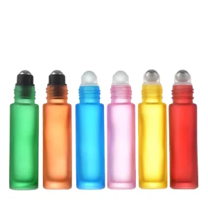 5ml 10ml Matte or Glossy Colored Roll on Bottle Essential Oil Packaging Bottle with Plastic Electroplated Solid Wood Lid
