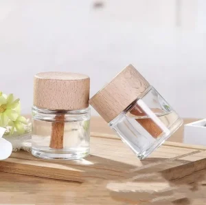 5ml Wooden Stick Diffuser for Car Air Freshener Household Fragrance Bottle Childproof Polished Square Boxed Packaging for Scents
