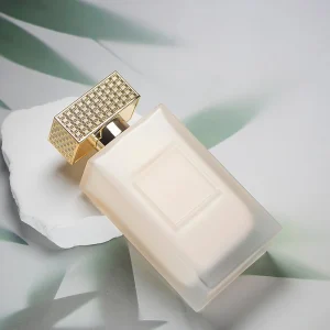 80ml Multi Capacity Glass Perfume Bottles Square Body with Thick Bottom Design Support Custom