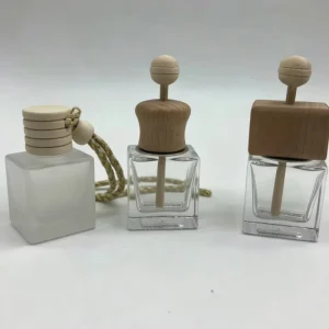 8ml 10ml Wood Empty Cube Shape Hanging Diffuser Bottle Matt Car Aroma Diffuser Bottle