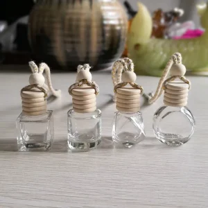 8ml Automotive Diffuser Bottle Mini Portable Glass Aromatherapy Perfume Bottle Car Hanging Perfume Diffuser With Wooden Cap