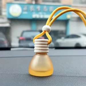 8ml Frosted Hanging Car Diffuser Glass Aromatherapy Bottle with Wooden Cap for Essential Oil Perfume