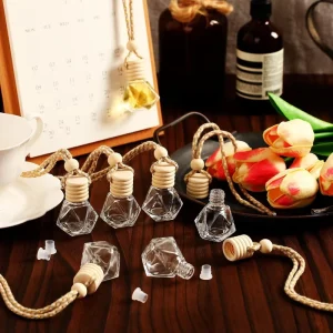 8ml Rhombus Shaped Car Perfume Empty Glass Bottle Hanging Style Liquid Container Glass Diffuser Bottle With Wooden Screw Cover