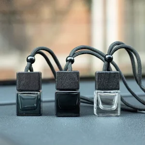 Black Cube Car Diffuser Empty Glass Perfume Bottle Freshener Pendant Essential Oil Fragrance Aromatherapy Ornament 8ml Reed