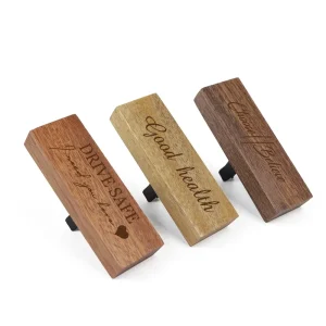 Car air conditioner wooden square aromatherapy magnetic suction fresh air long lasting car perfume aromatherapy decoration
