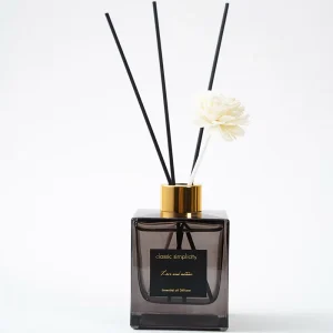 Colored 100ml Luxury Square Diffuser Glass Bottle 50 ml 90 ml Household Essential Oils Aromatherapy Diffuser Bottle