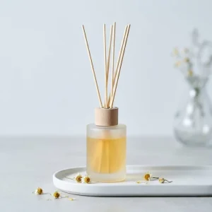 Custom Logo Frosted Glass Diffuser Bottle 120ml with Wooden Lid Empty Aromatherapy Container for Home Fragrance