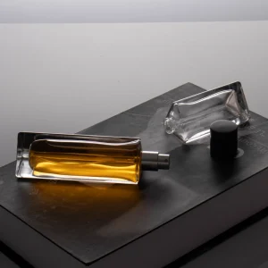 Custom Unique 30ml 50ml Glass Perfume Bottle Leak Proof Bayonet Crimp Pump Irregular Empty Glass Packaging Perfume Bottles