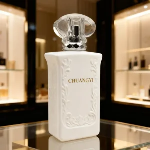 Customized 50ml 100ml Unique Luxurious White Square Empty Glass Perfume Bottles High Quality Refillable Pump Sprayer Box