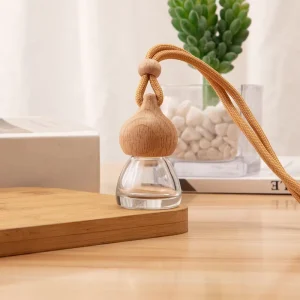 Customized Logo 8ml Round Car Hanging Diffuser Aroma Oil Glass Perfume Bottle with Wooden Ball Cap