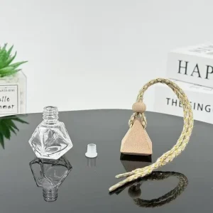 Customized Luxury Small Hanging Car Air Freshener 8ml Perfume Essential Oil Glass Bottle Wooden Cap