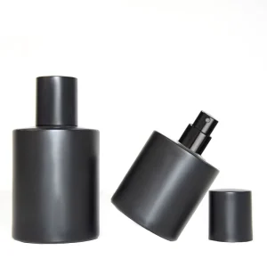 Customized Perfume Glass Bottle 30ml 50ml 100ml Luxury Matt Black Glass Perfume Spray Bottle