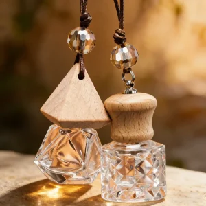 Empty Hanging Car Air Freshener Small Bottle Refillable Car Scent Fresheners for Essential Oil Perfume Diffuser