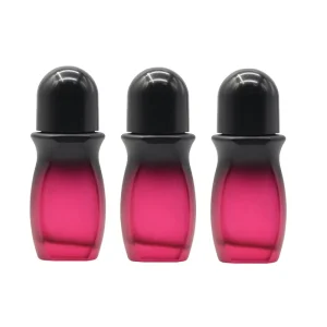 Factory Refillable Roll on Bottle 30ML 50ML Luxury Glass Bottle for Essential Oil Skincare Packaging With Plastic Ball
