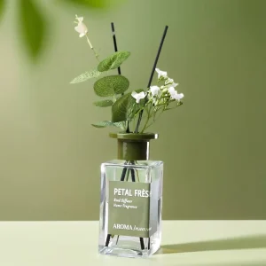 Fresh and Elegant Home Fragrance Floral Aromatherapy Desktop Flameless Diffuser Aromatherapy essential