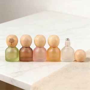 Frosted Glass Roller Bottles with Plastic Metal Roll on for Massage Oil Essential Oil Perfume Oil