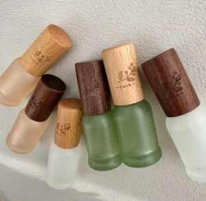 High End Private Label Natural Wood Cap Engraving 8ml Glass Perfume Spray and Roller Sample Bottle for Essential Oil