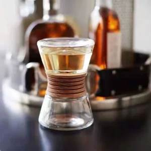 High Quality Hourglass Fragrance Perfume Wood Creative Reed Diffuser for Home and Office