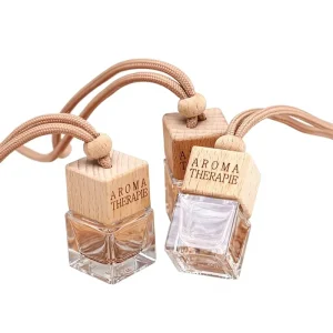 High-end Square Transparent Glass Car Perfume Bottle Pendant with 10ml Lasting Aromatherapy