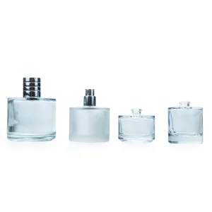 In stock Empty Luxury Custom Color Perfume 30ml 50ml 100ml Cylinder Glass Pump Sprayer Spray Bottles Screen Printed Packaging