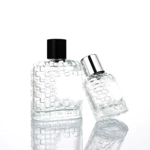 Low MOQ Luxury Square Perfume High White Glass Spray Bottle 30ml 50ml 100ml Custom Color & Shape Environment Friendly