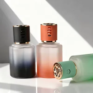 Luxury Aromatherapy Bottle Perfume Diffuser Bottle 120ml Diffuser Car Air Freshener with Multi Color Lid