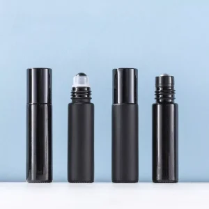 Luxury Cylinder Shape Black 10ml Roll on Bottle Empty Cosmetic Glass Bottle with Pump Sprayer for Essential Oil Serum