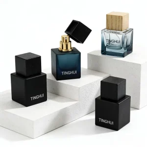 Luxury Empty 50ml Glass Refillable Fragrance Bottle Container Vintage New Design Oil Square Spray Perfume Bottle