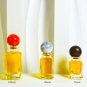 Manufacturer Recyclable Support Customization 100ml Round Transparent Glass Aromatherapy Perfume Bottle with Perfume Spray Pump