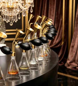 Manufacturers Glass Creative Scent Bottle SPA Spa Brass Scent Instrument White Alcohol Oil Perfume Coffee Beans 80ml