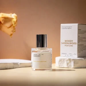 Men’s Natural Perfume Regular Size 30 ml Long lasting Fragrance Woody & Floral Scent OEM Daily Use Perfume