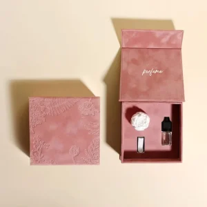 Mini Soft Velvet Aromatherapy Gift Box Cardboard Embossed Floral Small Jewelry Packaging Box Blush Pink 10ml Perfume Box
