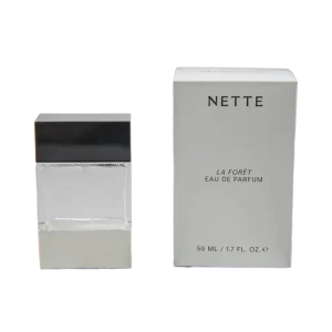 Minimal Matte White Tuck Top Paper Box Custom Black Print for 50ml Unisex Woody Eau De Parfum Fragrance Packaging