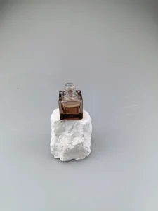 Multi-shape for Car Use Aromatherapy Perfume Glass Bottle Parfum Bottle Mini Hanging Bottle 0001H