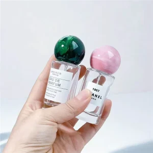 New Arrival Cosmetic Clear Perfume Bottle Portable Cylinder 20ml Mini Glass Perfume Spray Bottle Empty Bottle