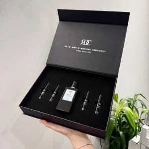 New Design 30ml 50ml Luxury Lady Mens Perfume Bottle Long Lasting Floral Scent Liquid Spray Atomizer Perfume