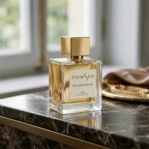 OEM Factory Design Luxury Square Natural Spray Crystal Perfume Bottle 30ml 50ml 100ml