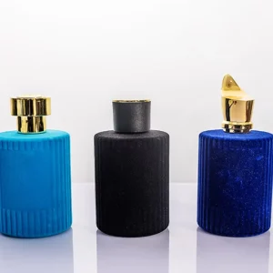 OEM Factory Design Luxury Square Natural Spray Crystal Perfume Bottle 30ml 50ml 100ml
