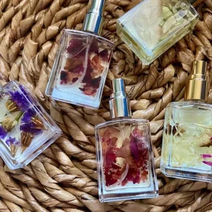 OEM ODM Perfumes Luxury Long Lasting Fragrance Perfume Dried Flower Perfumes with Organic Ingredients